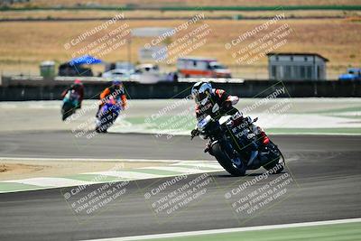 media/Sep-07-2025-TrackXperience (Sun) [[ee17e62fad]]/Level 2/Session 4 (Lower Chicane)/